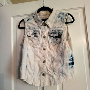 Maurices Jean vest